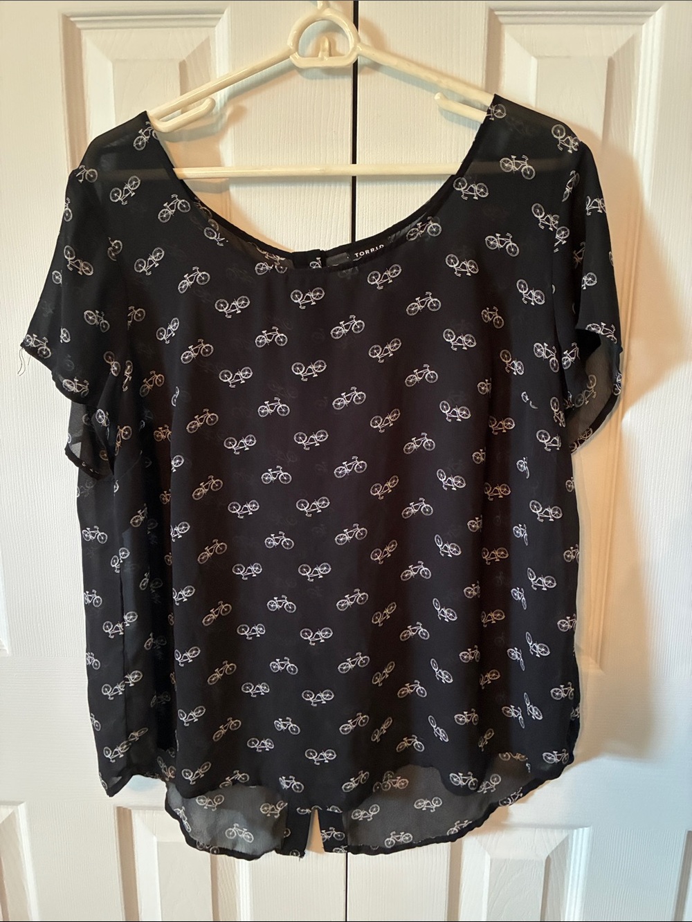 Sheer Torrid Scoop-Neck Black Bicycle Print Blouse